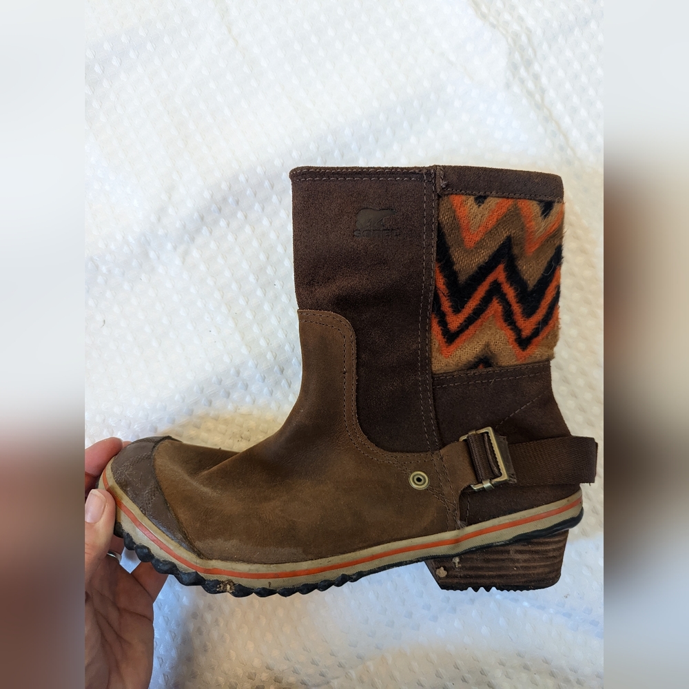 Sorel boots 9